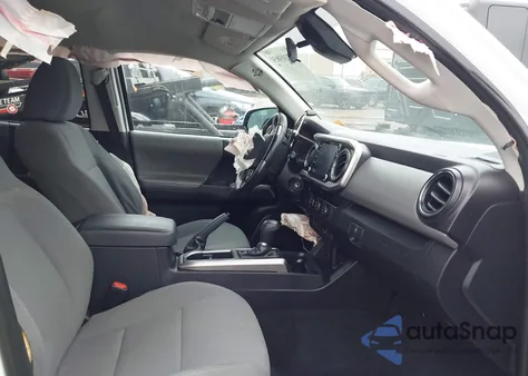 2020 Toyota Tacoma Sr5 z USA, uszkodzony, nr VIN 5TFAX5GN0LX179618